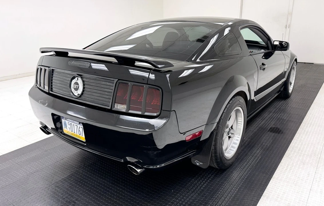 2008 Ford S197 Mustang - Image 5 of 31