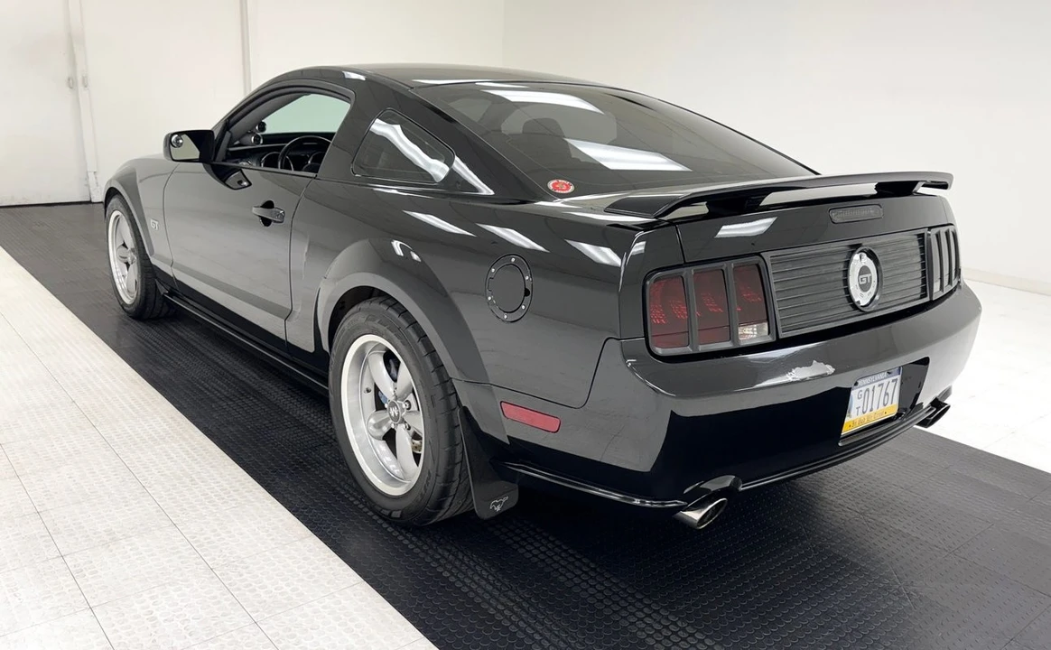 2008 Ford S197 Mustang - Image 3 of 12