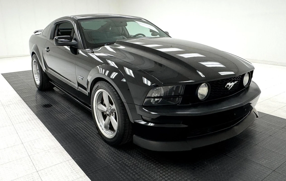 2008 Ford S197 Mustang - Image 7 of 31