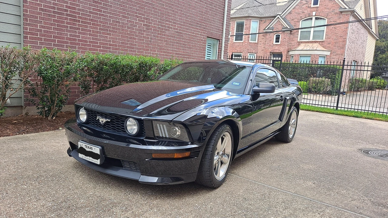 2008 Ford S197 Mustang - Image 8 of 31