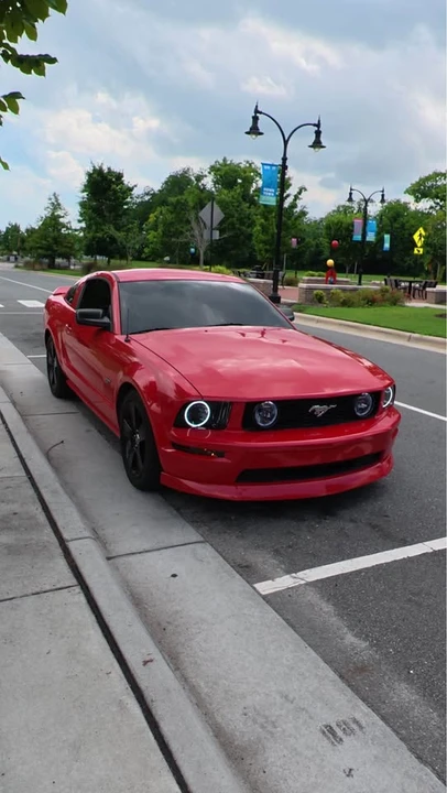 2008 Ford S197 Mustang - Image 2 of 9