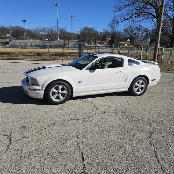2008 Ford S197 Mustang - Image 3 of 7