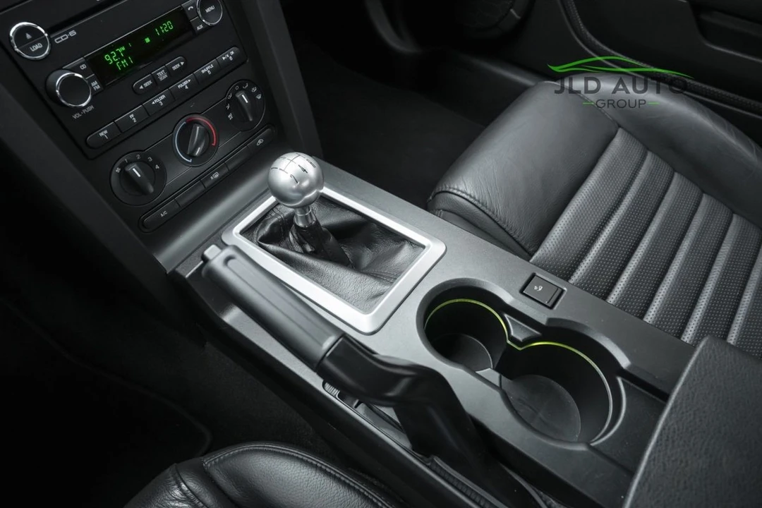 2008 Ford S197 Mustang - Image 18 of 21