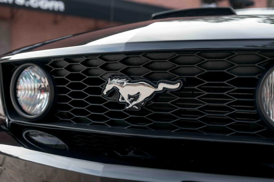 2008 Ford S197 Mustang - Image 11 of 12