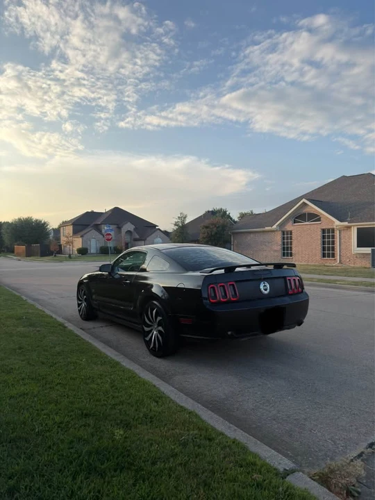 2008 Ford S197 Mustang GT - Image 9 of 12