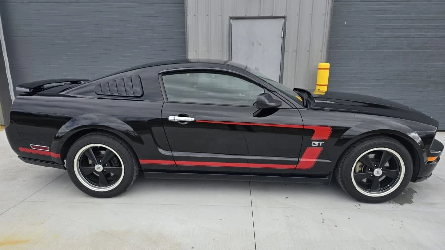 2008 Ford S197 Mustang - Image 2 of 14