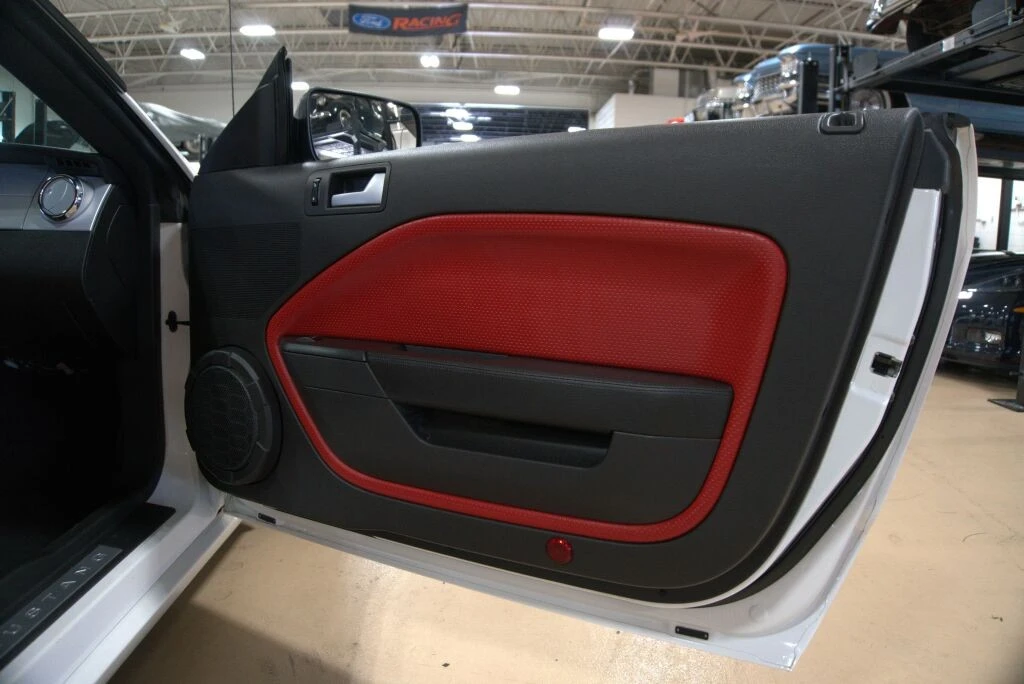 2008 Ford S197 Mustang - Image 23 of 31