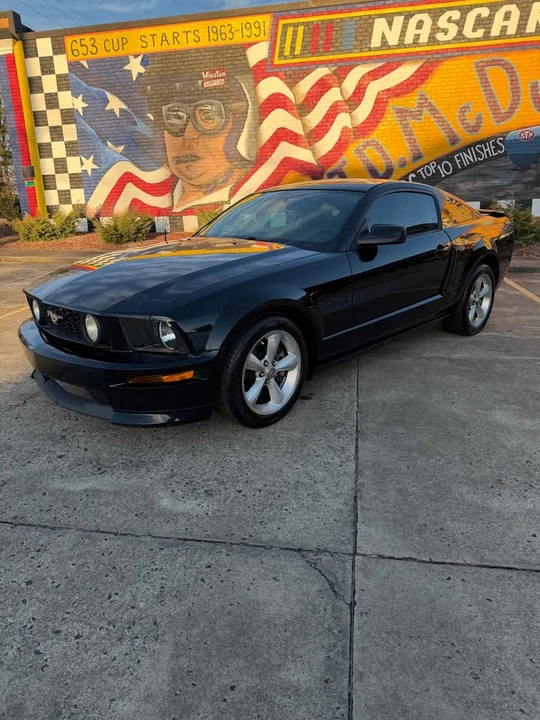 2008 Ford S197 Mustang - Image 2 of 7