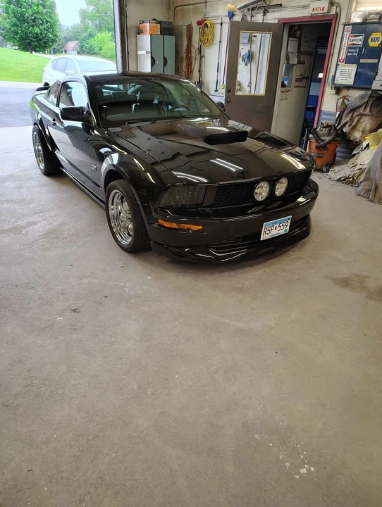 2008 Ford S197 Mustang GT - Image 3 of 8