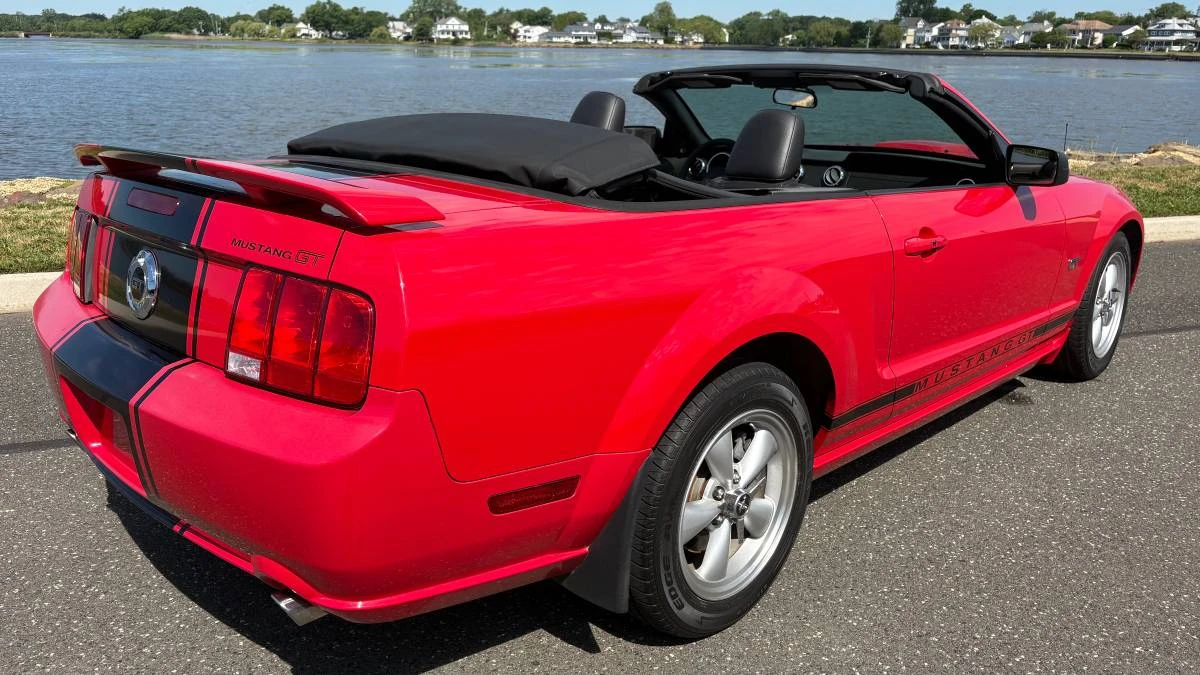 2008 Ford S197 Mustang GT - Image 2 of 13