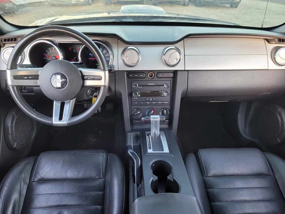 2008 Ford S197 Mustang - Image 11 of 21