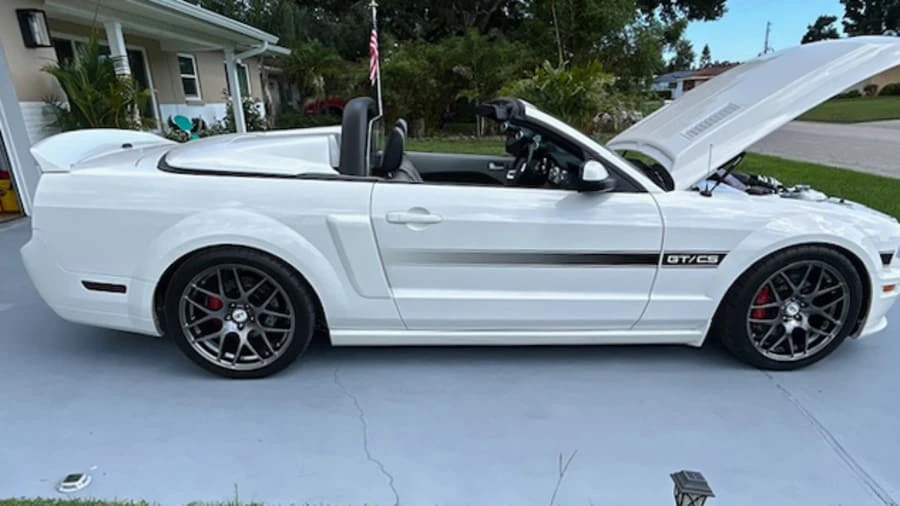 2008 Ford S197 Mustang - Image 2 of 17