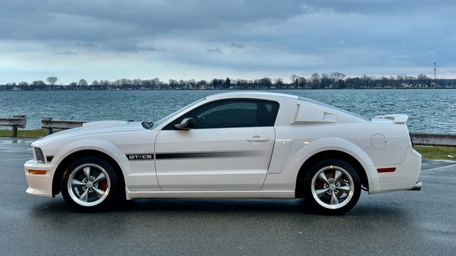 2008 Ford S197 Mustang - Image 2 of 23