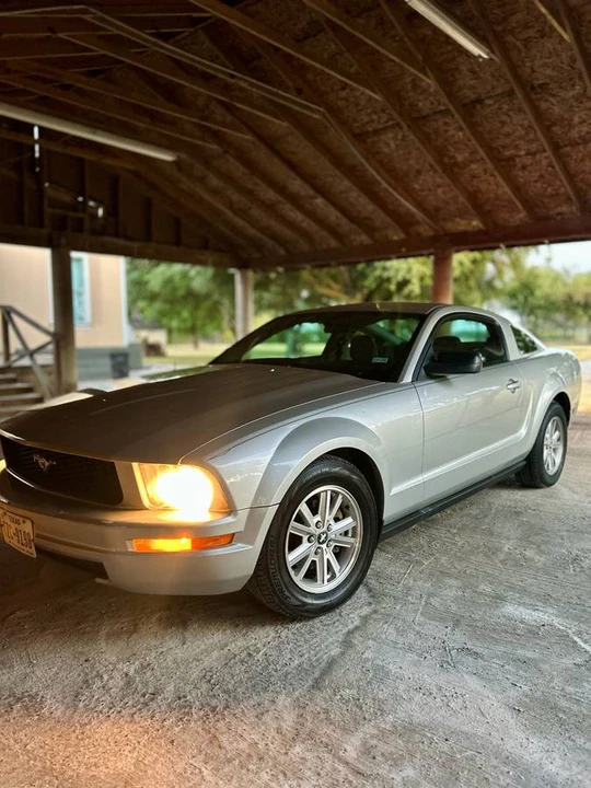 2008 Ford S197 Mustang - Image 11 of 13