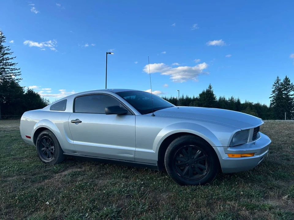 2008 Ford S197 Mustang - Image 3 of 8
