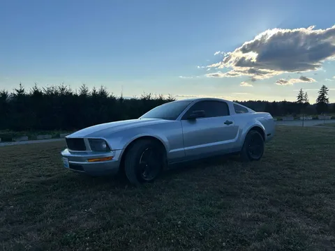 2008 Ford Mustang Deluxe Coupe
