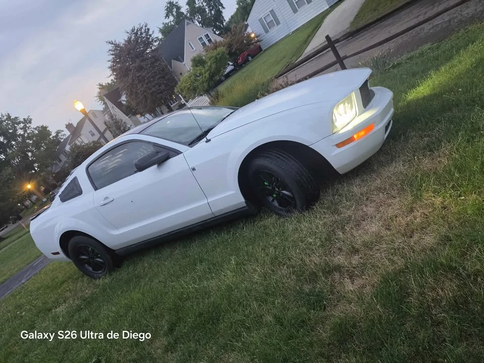 2008 Ford S197 Mustang - Image 5 of 14