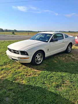 2008 Ford Mustang Premium Coupe 2D