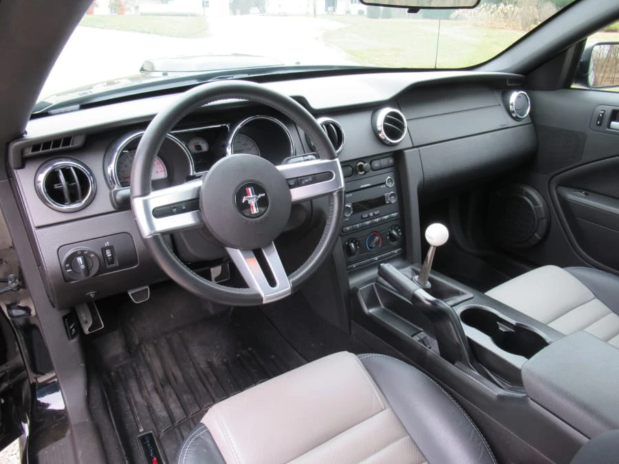 2008 Ford S197 Mustang - Image 4 of 12