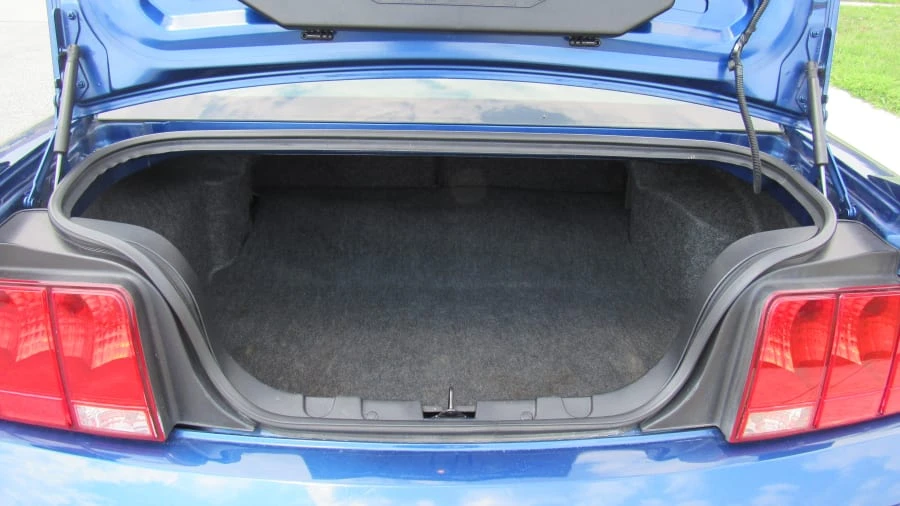 2008 Ford S197 Mustang - Image 6 of 9