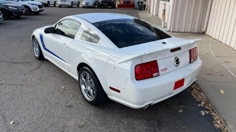 2008 Ford S197 Mustang - Image 10 of 23