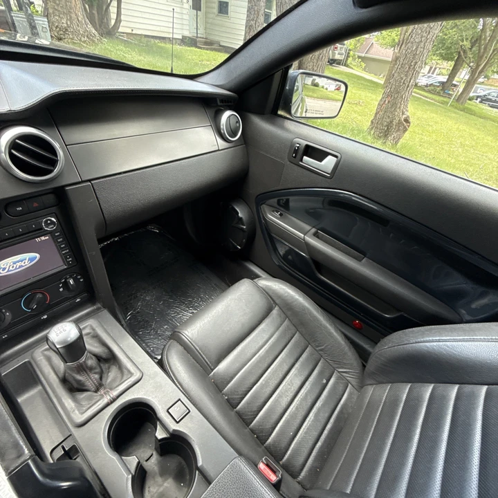 2008 Ford S197 Mustang - Image 2 of 31