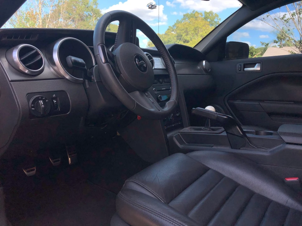 2008 Ford S197 Mustang - Image 8 of 26