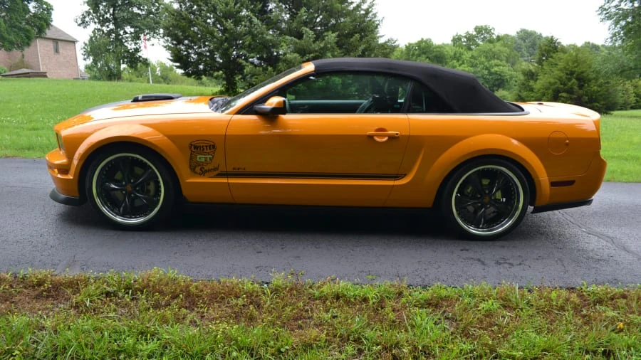 2008 Ford S197 Mustang - Image 2 of 6