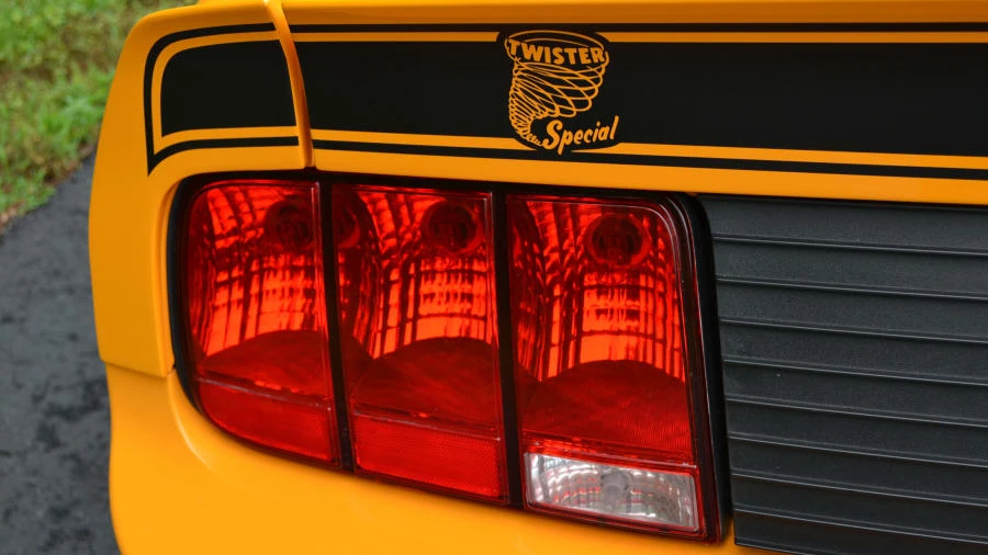 2008 Ford S197 Mustang - Image 5 of 6