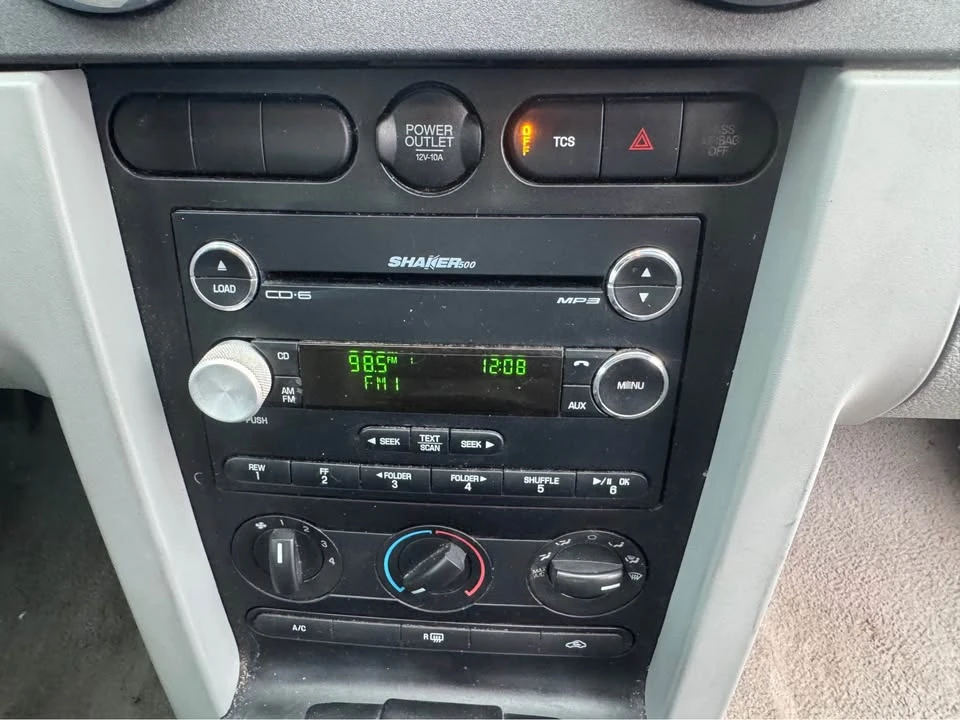2008 Ford S197 Mustang - Image 16 of 19