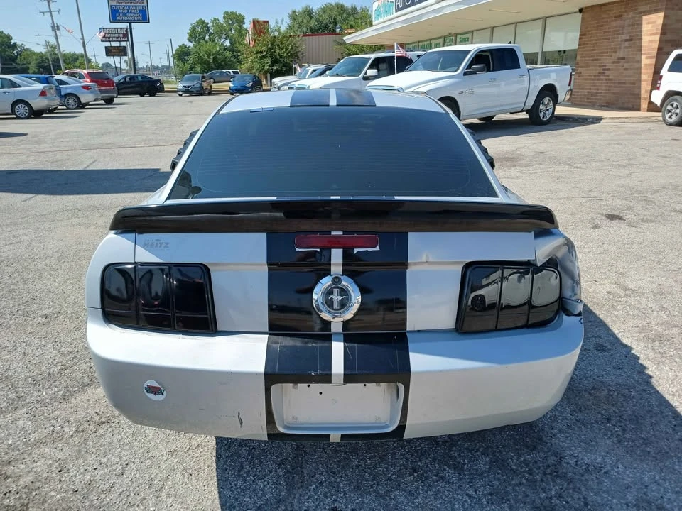 2008 Ford S197 Mustang - Image 7 of 9