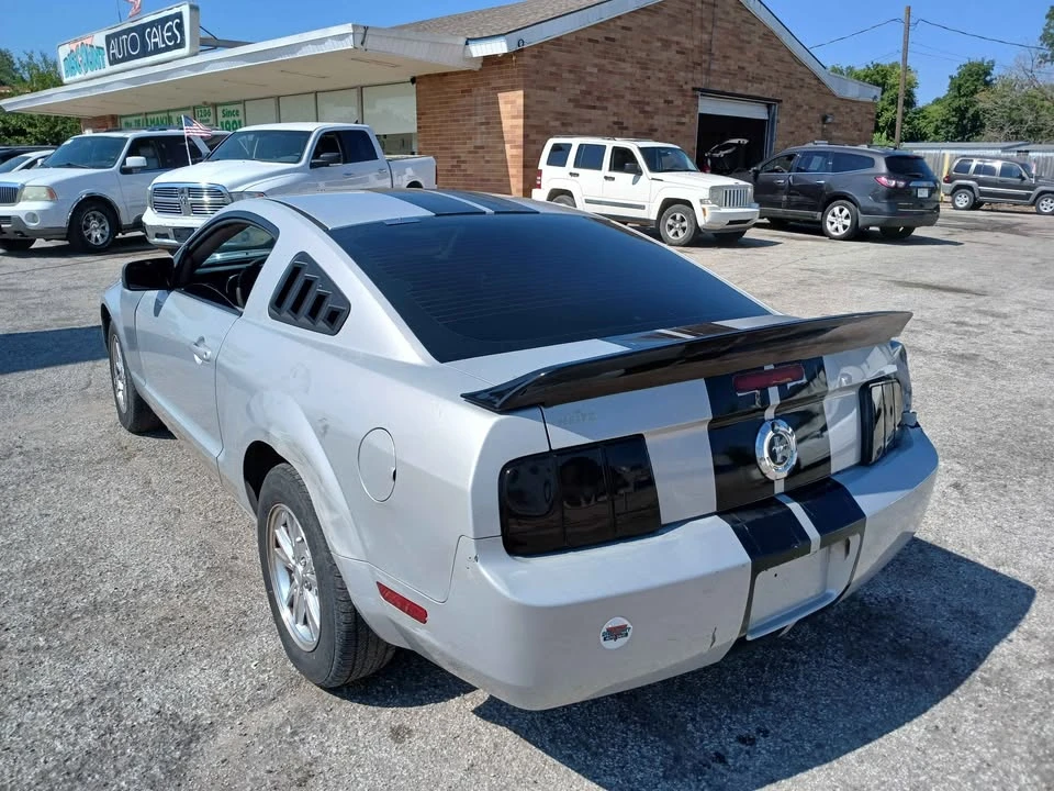 2008 Ford S197 Mustang - Image 6 of 9