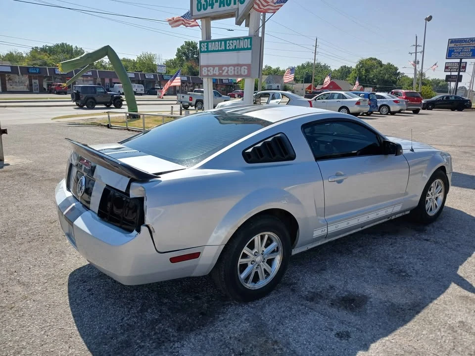 2008 Ford S197 Mustang - Image 2 of 9