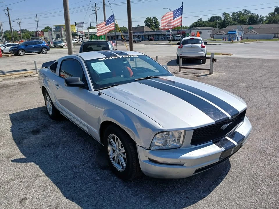 2008 Ford S197 Mustang - Image 3 of 9