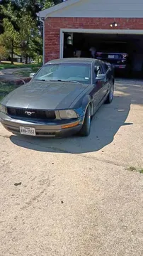 2008 Ford Mustang V6 Coupe 2D