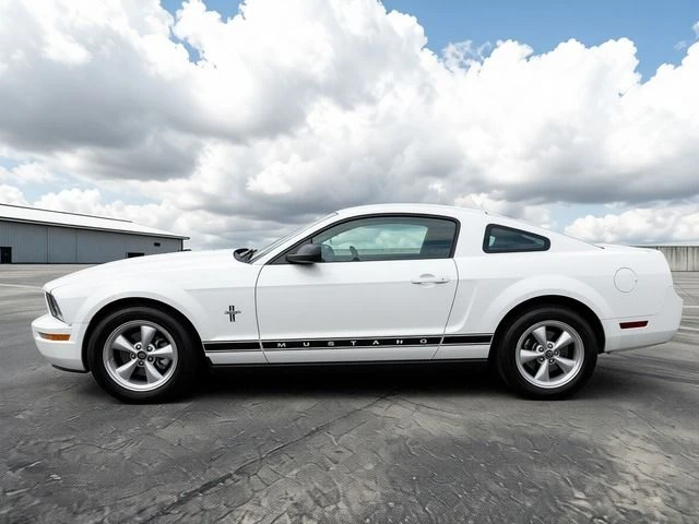 2008 Ford S197 Mustang - Image 8 of 15