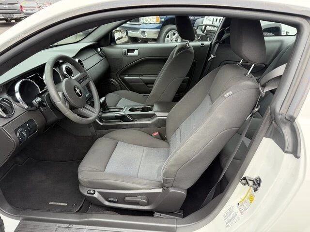 2008 Ford S197 Mustang - Image 9 of 15