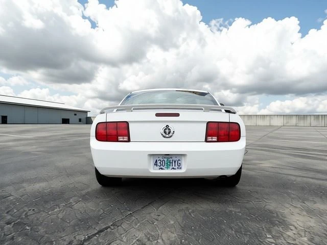 2008 Ford S197 Mustang - Image 6 of 15