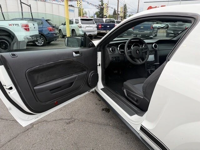 2008 Ford S197 Mustang - Image 14 of 15