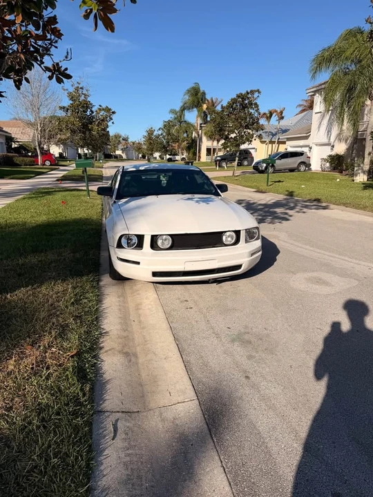 2008 Ford S197 Mustang - Image 2 of 19