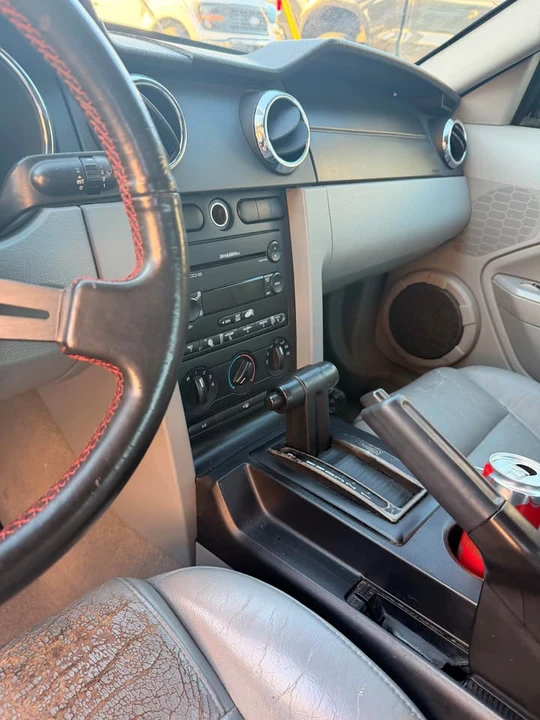 2008 Ford S197 Mustang - Image 11 of 19