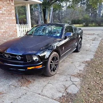 2008 Ford Mustang V6 Premium Coupe