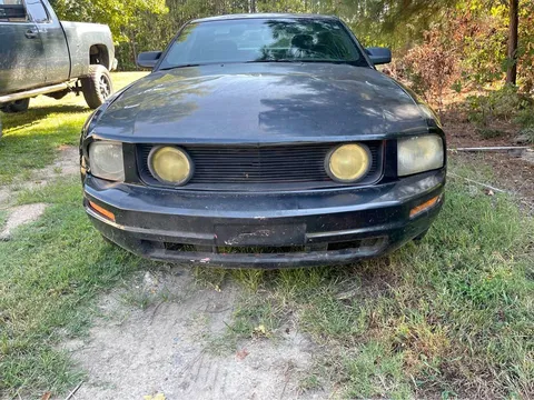2008 Ford Mustang V6 Premium Coupe 2D