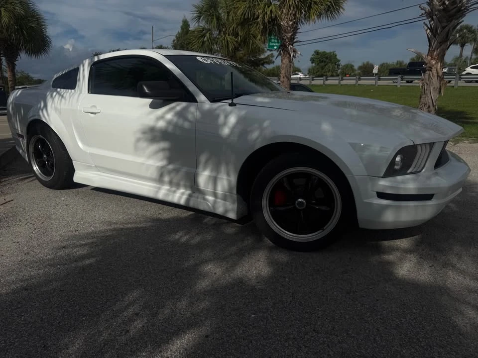 2008 Ford S197 Mustang - Image 4 of 11