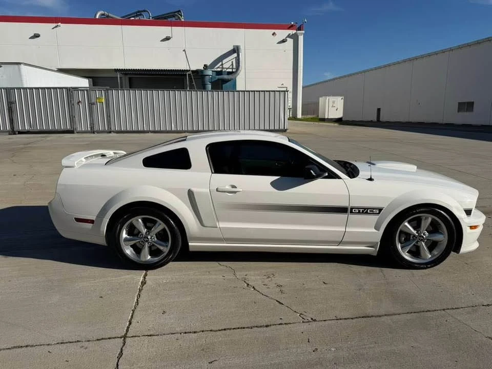 2008 Ford S197 Mustang - Image 5 of 11