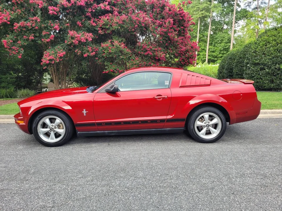 2008 Ford S197 Mustang - Image 7 of 21