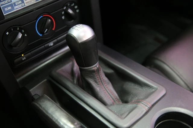 2008 Ford S197 Mustang - Image 9 of 24