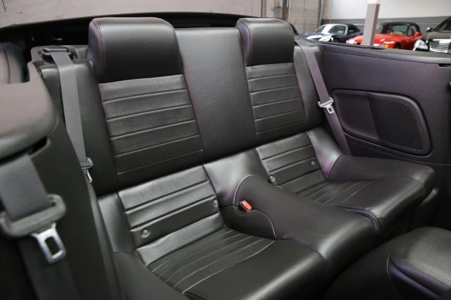 2008 Ford S197 Mustang - Image 13 of 24