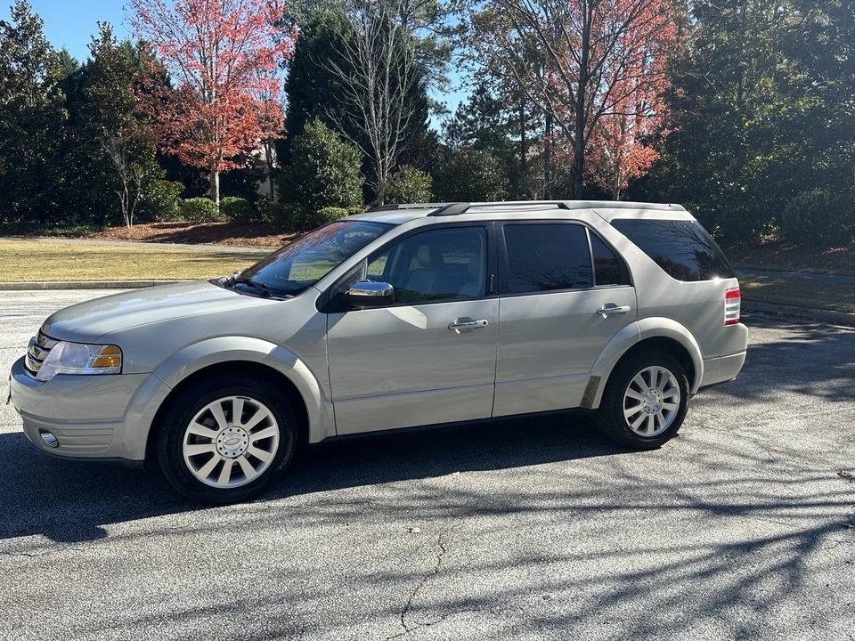 2008 Ford Taurus 5th Gen - Image 2 of 16