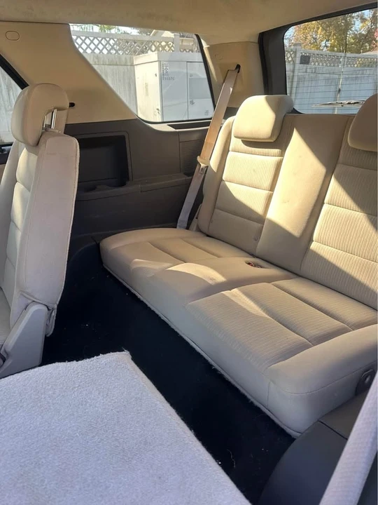 2008 Ford Taurus - Image 7 of 8